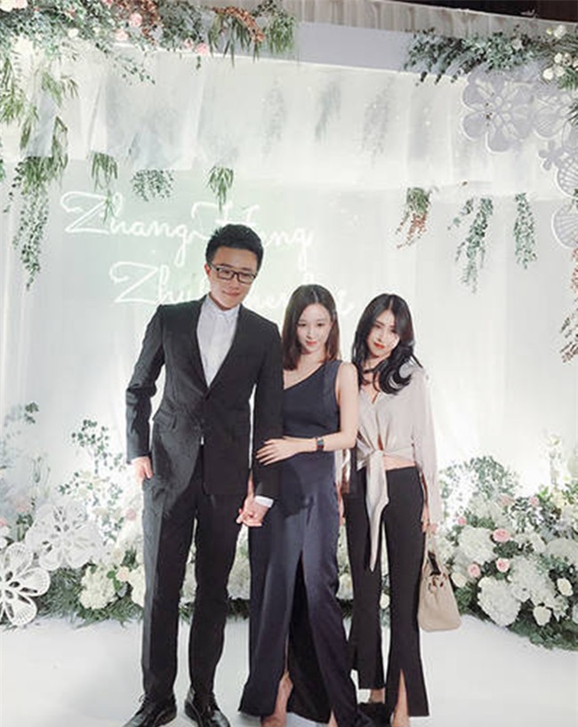 Bạn gái cũ xinh đẹp của đại thiếu gia Vương Tư Thông gây chú ý vì tiệc đính hôn xa hoa với "phú nhị đại" - Ảnh 7.