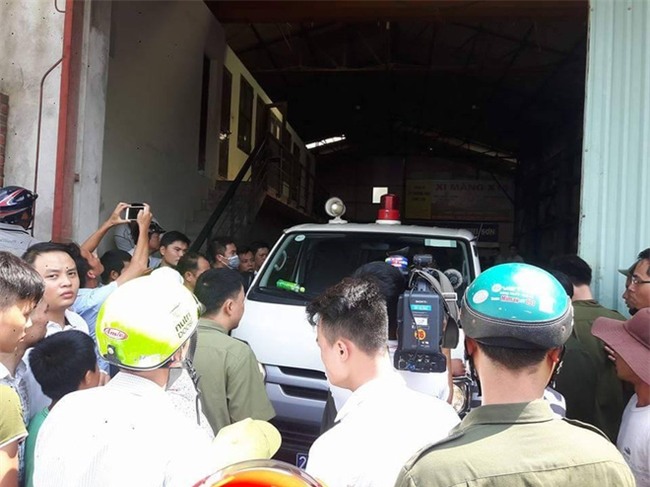 Vụ cháy xưởng bánh kẹo khiến 10 người thương vong: Nghe tiếng la hét thất thanh nhưng không thể lao vào cứu người - Ảnh 4.