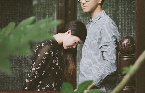 Cuoc song dia nguc phia sau nhung don thu tinh than hen ha cua chong