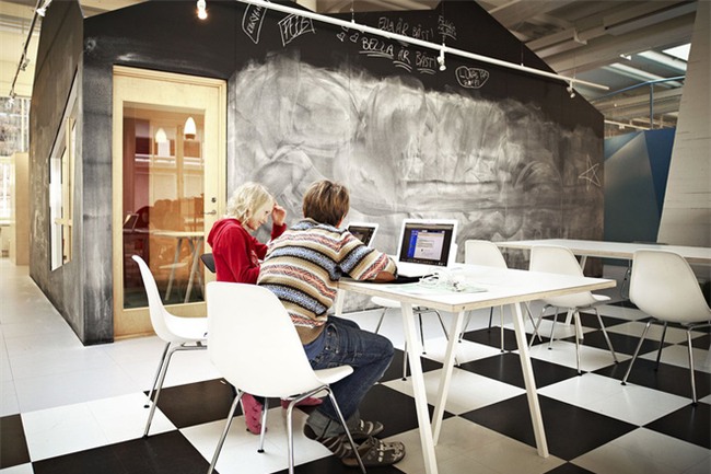 Những ngôi trường cha mẹ nào cũng mong muốn con mình được học tập tại đó - Ảnh 2.