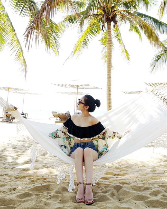 chang ngai gi het, con gai bay gio tu tin mac ao chi bang...1 gang tay ra duong - 12