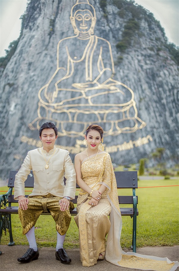 Điểm danh dâu rể Việt nổi tiếng vì trèo đèo lội suối xuyên Việt, chi bạc tỷ cho ảnh cưới - Ảnh 7.