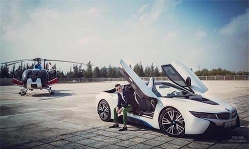 siêu xe, siêu giàu, ái nữ, thiếu gia, khoe của
