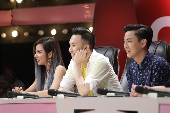 Lộ diện chàng trai có giọng hát giống hệt Đàm Vĩnh Hưng-2