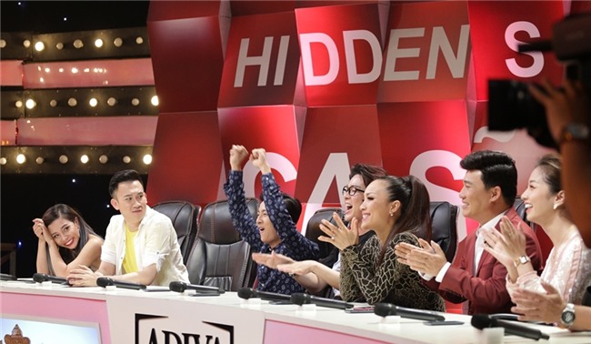 Lộ diện chàng trai có giọng hát giống hệt Đàm Vĩnh Hưng-3