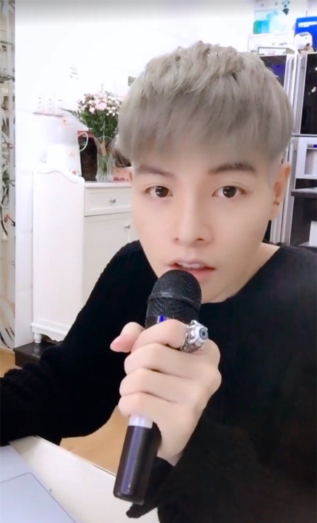 Duc Phuc va giac mo ‘nam than’, ‘nu than’ trong gioi giai tri hinh anh 1