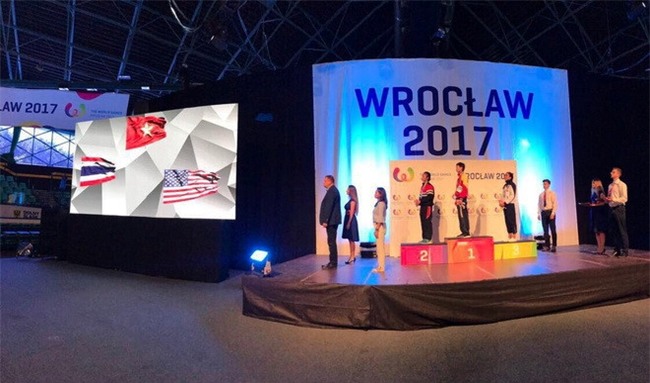 Vo si Viet gianh HCV Muay the gioi truoc mat nguoi Thai hinh anh 1