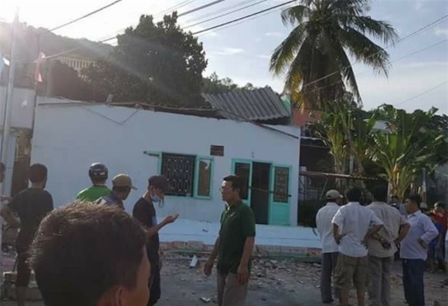 vu ban cong sap de chet 3 nguoi: “ho khong kip la het gi” hinh anh 2