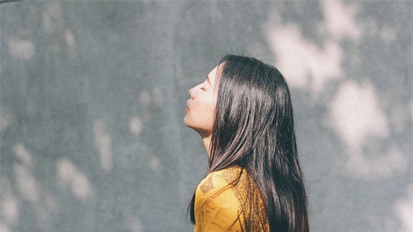 uong thuoc tranh thai van dinh bau, co sinh vien 20 tuoi len mang cau cuu - 5