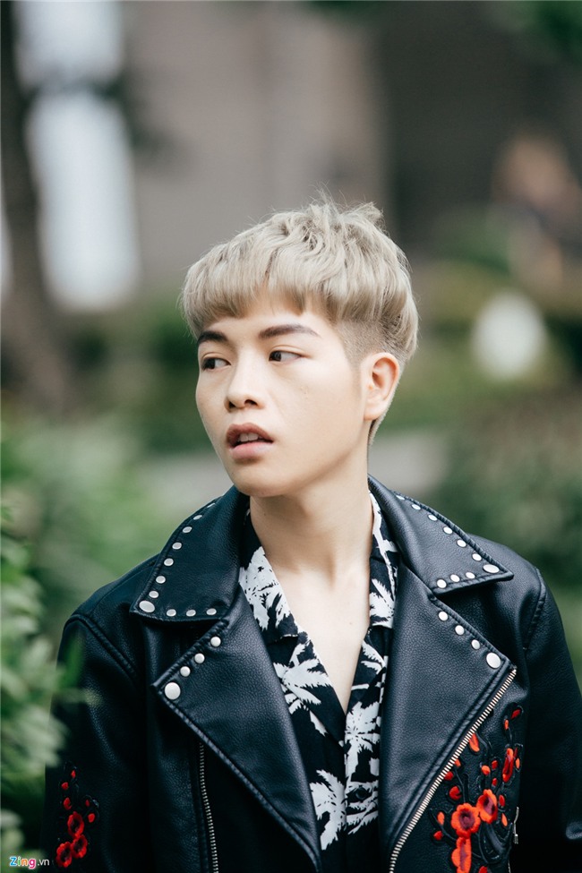 Duc Phuc tu tin voi ve ngoai sau phau thuat tham my hinh anh 4