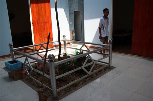 cuoc song hien tai cua nguoi me muon 6 con an mot bua that no roi uong thuoc doc cung chet - 3