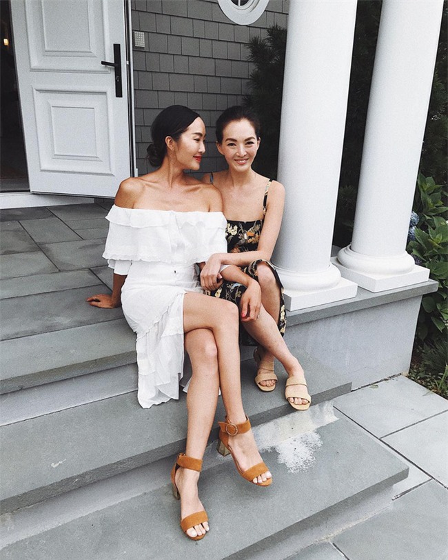 Chẳng hẹn mà gặp, phái đẹp châu Á cứ thi nhau diện váy vóc thướt tha suốt cả tuần qua - Ảnh 2.