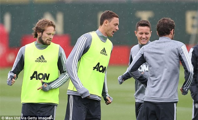 Matic mung sinh nhat sau ngay dau den MU hinh anh 7