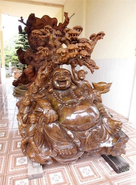 trầm bê, Sacombank, SouthernBank, ngân hàng phương nam, lâu đài, dinh thự