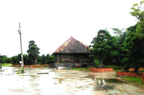 trầm bê, Sacombank, SouthernBank, ngân hàng phương nam, lâu đài, dinh thự