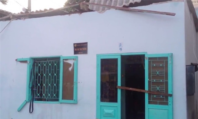 Hiện trường vụ sập ban công nhà cấp bốn, 3 người tử vong - 3