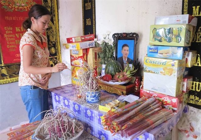 Nghệ An: Em gái viết đơn kêu cứu tố anh trai bị người thân đánh tử vong khi đi ăn giỗ - Ảnh 2.