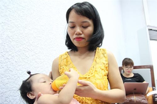 hanh phuc vo oa khi hai “cong chua” ra doi tu tinh trung bat dong 100% cua nguoi bo - 1