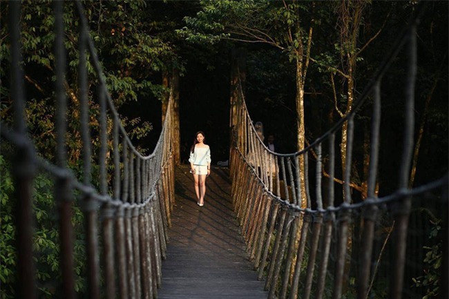 2 resort có bể bơi vô cực với view đụng núi đẹp ngất ngây, cách Hà Nội chỉ 1 đêm đi tàu - Ảnh 13.