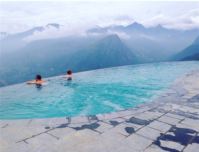 2 resort có bể bơi vô cực với view đụng núi đẹp ngất ngây, cách Hà Nội chỉ 1 đêm đi tàu - Ảnh 8.