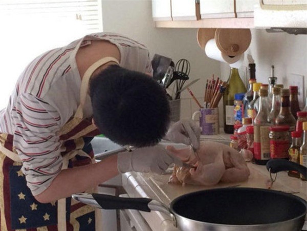 nho ban trai sinh vien y khoa chat ga, co gai choang vi thanh qua "ba dao" - 3