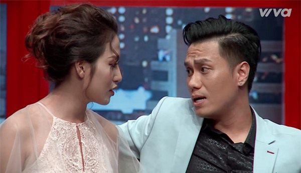 Việt Anh hợp sức Kiều Minh Tuấn 'bắt nạt' thí sinh The Face 2017-7