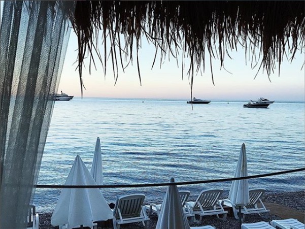 Ngắm cuộc sống sang chảnh, ngập trong đồ hiệu, du lịch xa xỉ của Jolie Nguyễn - hoa hậu hội con nhà giàu Việt Nam - Ảnh 17.