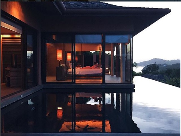 Ngắm cuộc sống sang chảnh, ngập trong đồ hiệu, du lịch xa xỉ của Jolie Nguyễn - hoa hậu hội con nhà giàu Việt Nam - Ảnh 22.