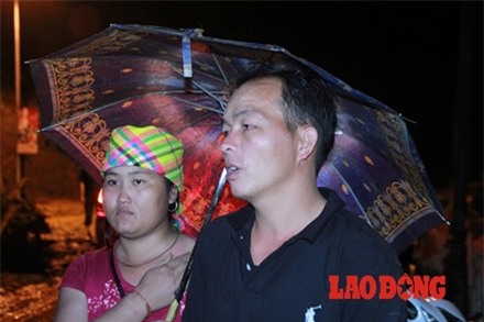 Lũ quét kinh hoàng ở Mù Căng Chải: “Vợ con cháu chết hết rồi, cô chú ơi” ảnh 3