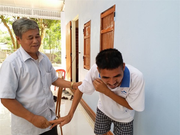 Gặp lại mẹ già nuôi 6 người con điên dại: “Có nhà mới cho các con, tôi cứ ngỡ như một giấc mơ - Ảnh 4.