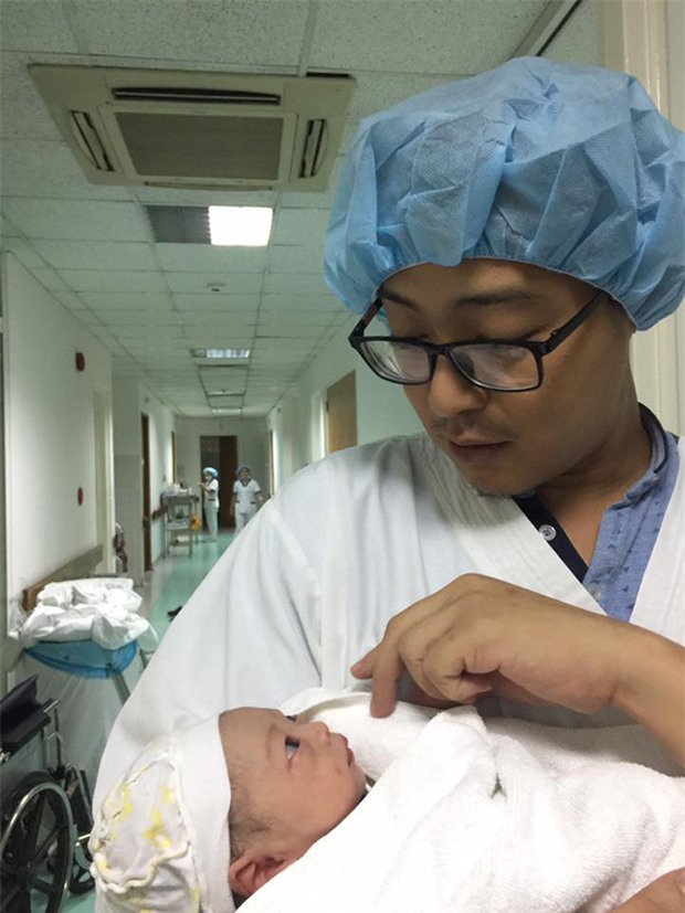 Sau 2 năm kết hôn, Bảo Trâm Idol hạ sinh con gái đầu lòng kháu khỉnh - Ảnh 4.