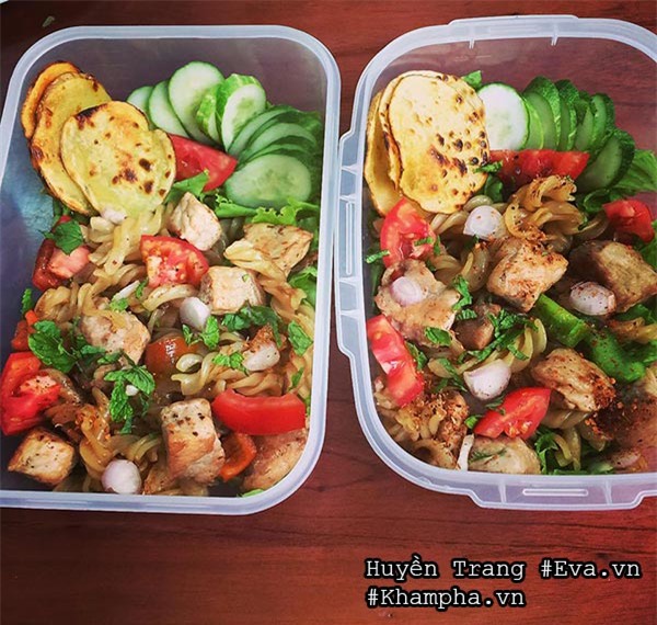 co nhan vien khoe nhung suat com van phong tu nau chi 30 nghin, ai nhin cung muon lam dong nghiep - 2