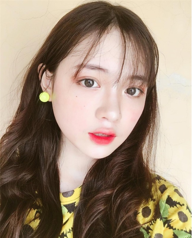 Nữ sinh làm mẫu ảnh hot nhất Nghệ An: 11 năm liền luôn là học sinh giỏi - Ảnh 2.