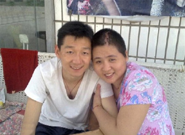 ban gai ngay ngo nhu tre len 3 sau tai nan, chang trai van cuoi ve cham soc va cai ket xuc dong sau 7 nam - 5