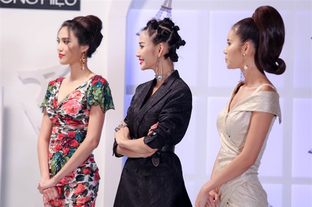 Không phải Lan Khuê, chính Hoàng Thùy mới là 'chị Đại' tại The Face 2017-11