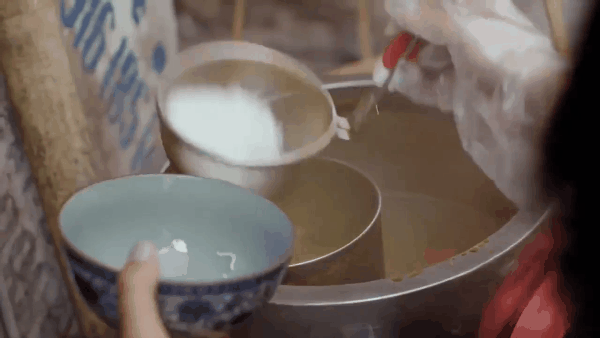 4 quán bún ốc cổ truyền hàng chục năm tuổi nếu không biết, đừng nhận là sành ăn ở Hà Nội - Ảnh 17.