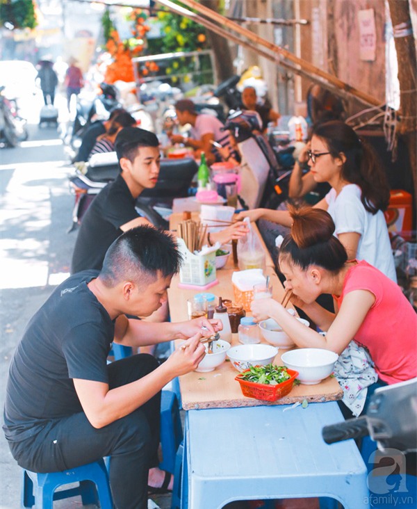 4 quán bún ốc cổ truyền hàng chục năm tuổi nếu không biết, đừng nhận là sành ăn ở Hà Nội - Ảnh 20.