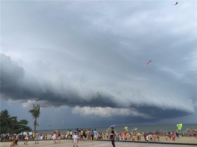 Supercell cloud, Hiện tượng lạ, Bão, Sầm Sơn, Thanh Hóa