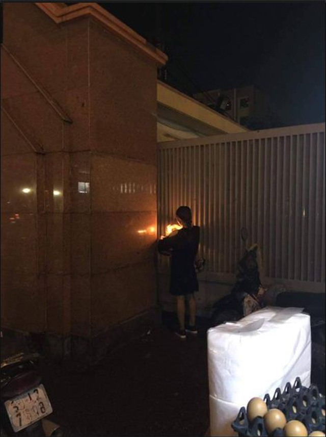 co gai di tu bac ninh len ha noi de to chuc sinh nhat cho ban trai qua "song sat" - 2