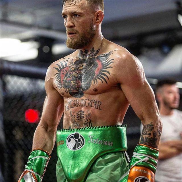 McGregor tự tin sẽ hạ gục Mayweather