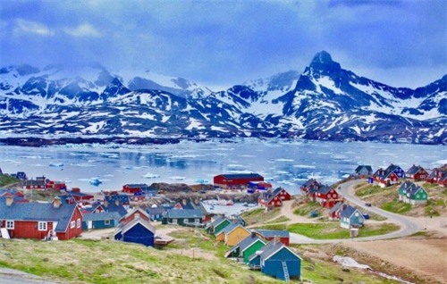 Khu vực làng chài vùng Nuugaatsiaq, tây nam Greendland, nơi xảy ra cơn sóng thần khổng lồ. Ảnh: Wikipedia.