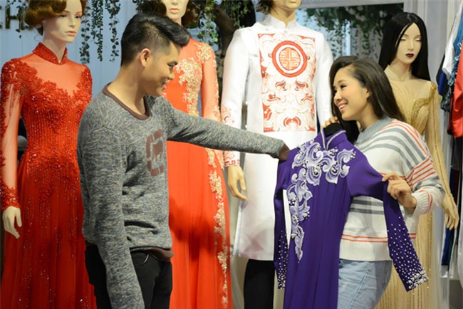 le phuong tat bat di thu ao cuoi cung tinh tre hinh anh 1