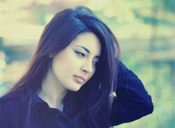 Tôi rất sốc khi nghe lén được lời em rể nói trong ngày đưa vợ đi thử váy cưới - Ảnh 2.
