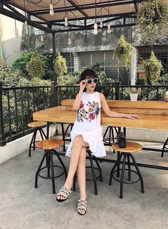 Đâu là những thiết kế đụng hàng nhiều nhất của các quý cô Việt - Ảnh 19.