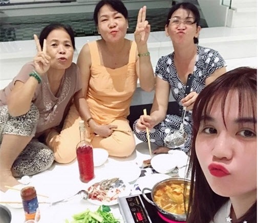 nga ngua vi muc luong ngoc trinh, hoa hau thu hoai tra cho nhan vien hinh anh 5