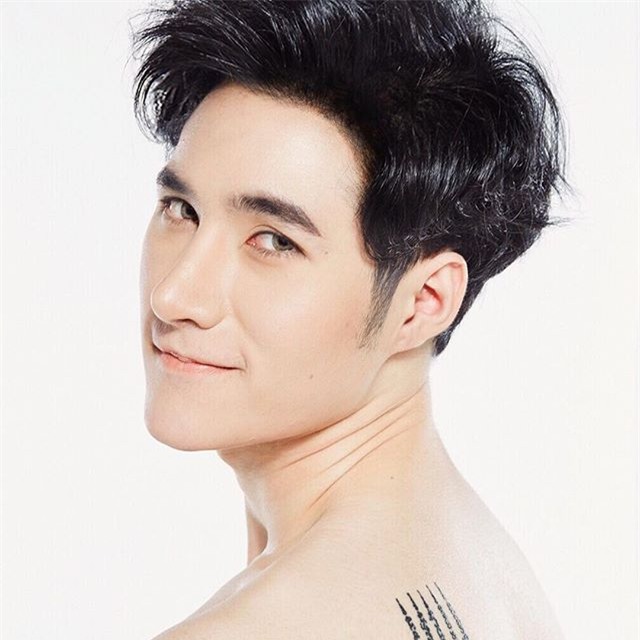 vo mong vi qua khu xau kho tin cua loat nam than, nu than thai lan hinh anh 6