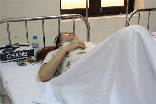 benh nhan mac sot xuat huyet o at nhap vien, benh vien bo ca hoi truong thanh lap khu dieu tri da chien - 8