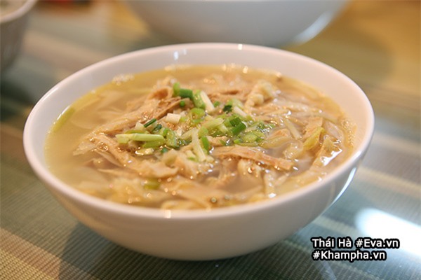 ba me 2 con goi y hang chuc mon an sang ngon duoc chi em noi tro khen nuc no - 12