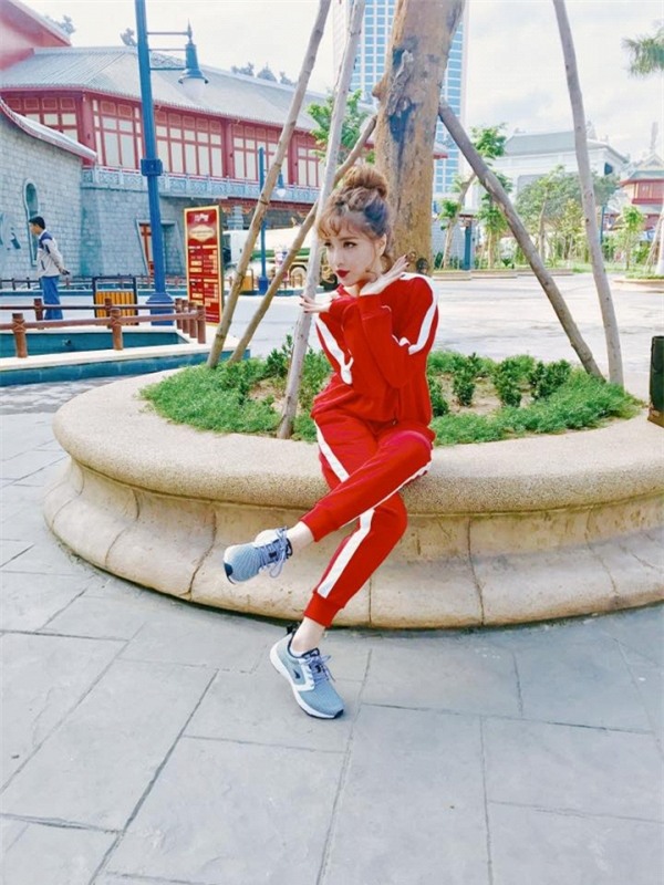 Hóa ra tính cách 'lầy lội' của Bích Phương là do thừa hưởng gene của mẹ-2