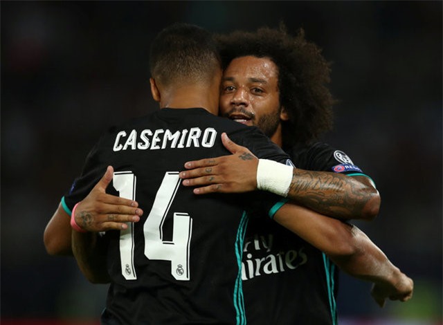 Danh bai Man Utd, Real lan thu tu gianh sieu cup chau Au hinh anh 1